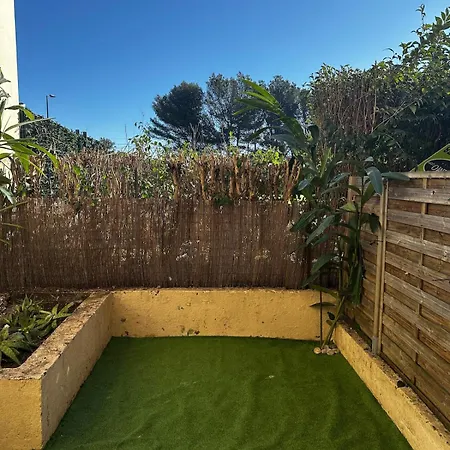 5 Min De La Et Piscine アパート